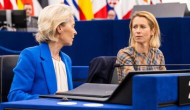 Politico: Kallas nimetas eraviisilises vestluses von der Leyenit diktaatoriks