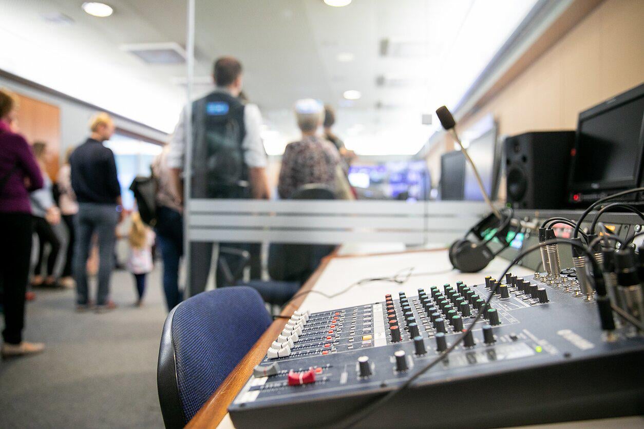 Nausėda kritikuoja LRT žurnalistų tylos minutes, teigia nedarantis įtakos tarybai