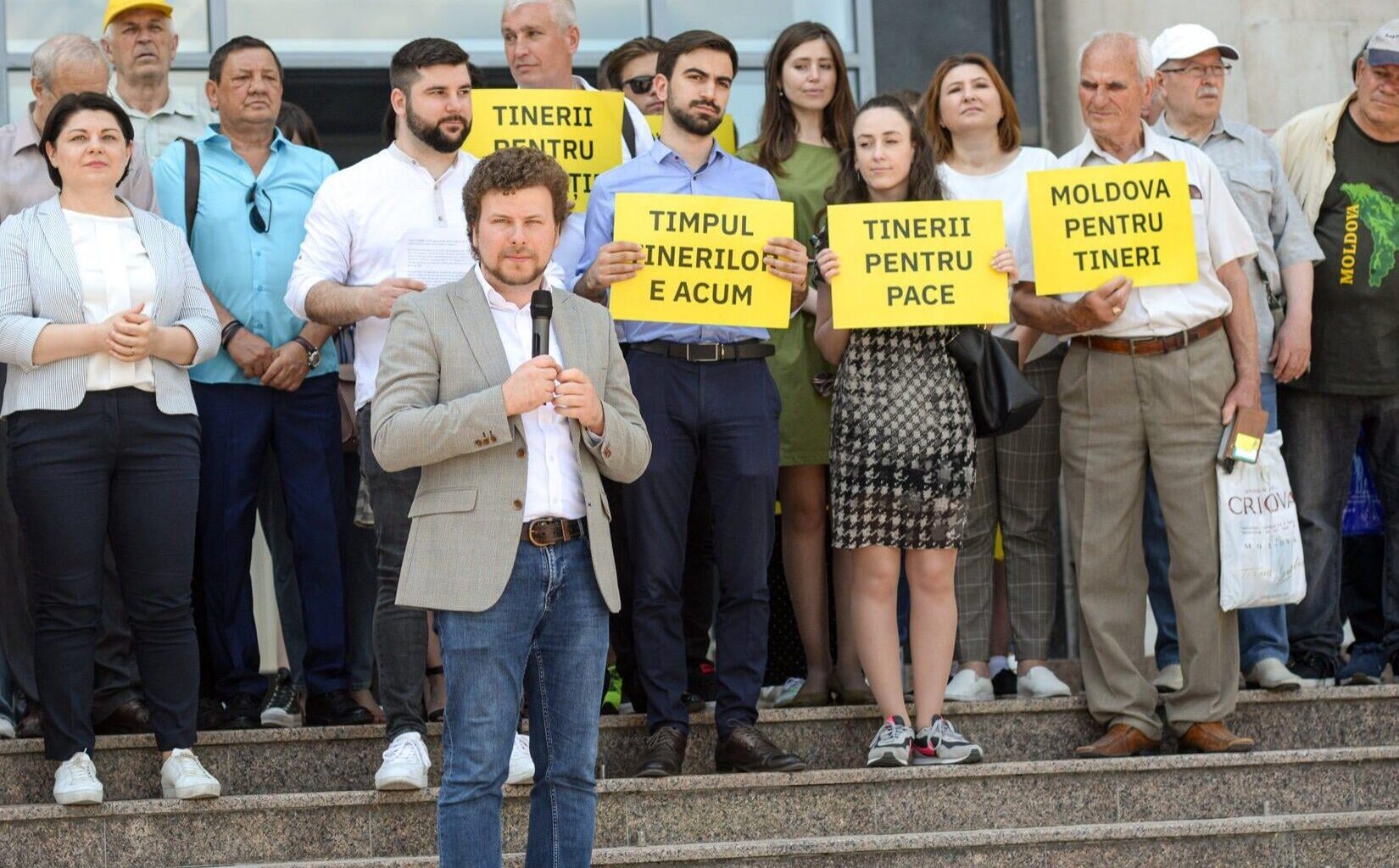 Controversă în Moldova din cauza desființării unei universități