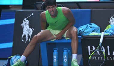 Alkaraz je prosao u finale AO (3:2), upravo krece drugo polufinale Djokovic-Siner