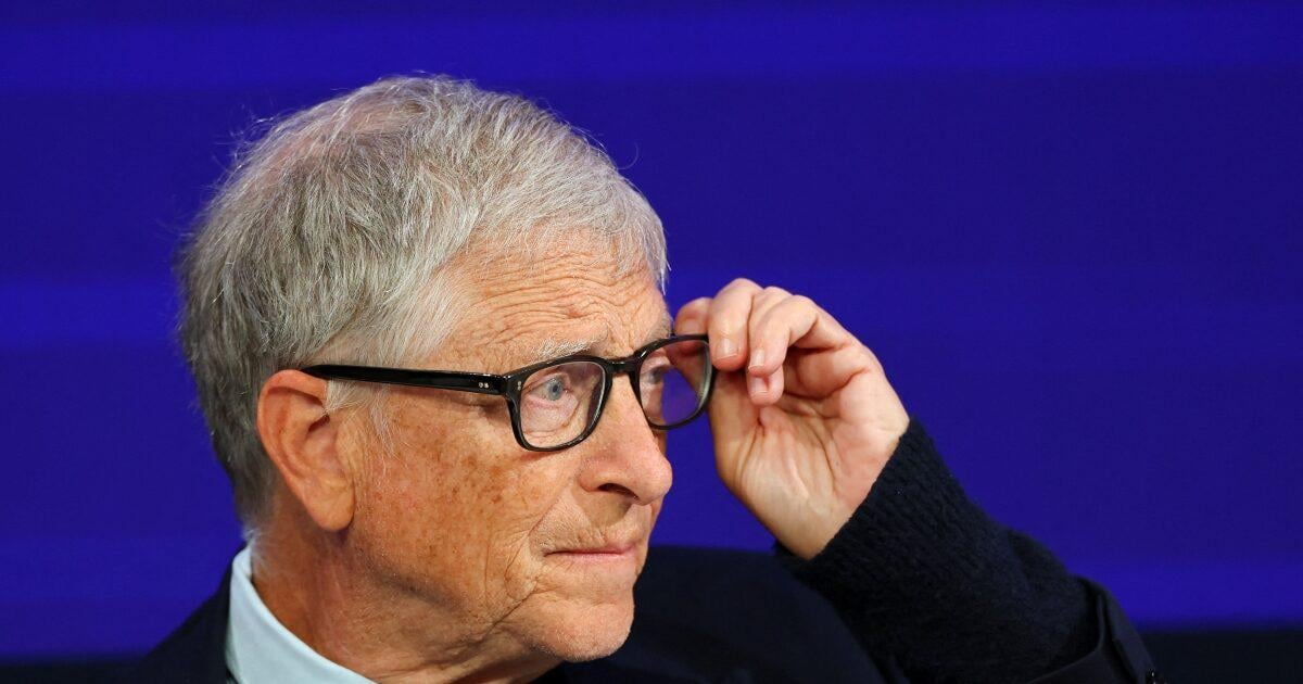 Ο Επστάιν «έδωσε» τον Μπιλ Γκέιτς σε email του: «Κόλλησε ΣΜΝ και έψαχνε αντιβιοτικά για τη Μελίντα», έγραφε