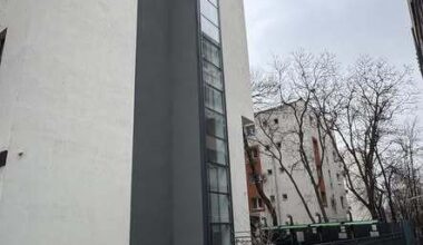 PSD Bucureşti propune asigurarea finanţării, prin bugetul pe 2026, a Proiectului Pilot LiftpentruViaţă, care prevedere construcţia a câte două lifturi la blocurile de 3-4 etaje în fiecare judeţ / Soluţia tehnică, amplasarea în exterior a liftului