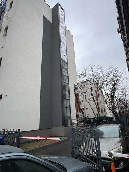 PSD Bucureşti propune asigurarea finanţării, prin bugetul pe 2026, a Proiectului Pilot LiftpentruViaţă, care prevedere construcţia a câte două lifturi la blocurile de 3-4 etaje în fiecare judeţ / Soluţia tehnică, amplasarea în exterior a liftului