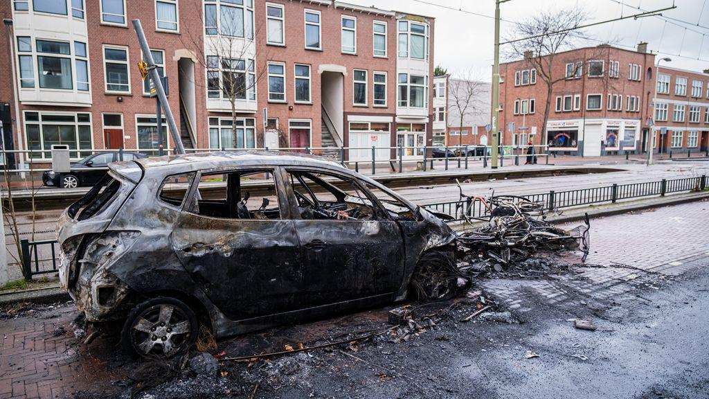 Veel meer auto-en woningbranden tijdens jaarwisseling dan vorig jaar