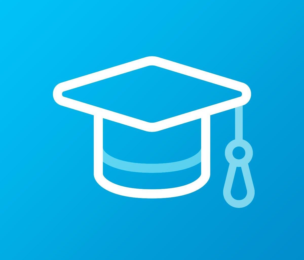 Ekrany wypierają naukę. Naukowcy alarmują