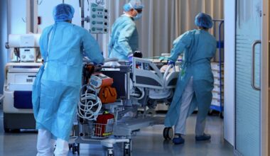 Tochter im OP-Saal: Verfahren gegen Kages eingestellt