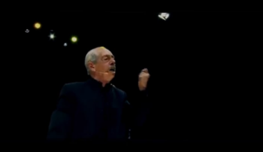 "Vatan polis jop'uysa,ben vatan hainiyim!"~Nâzım Hikmet