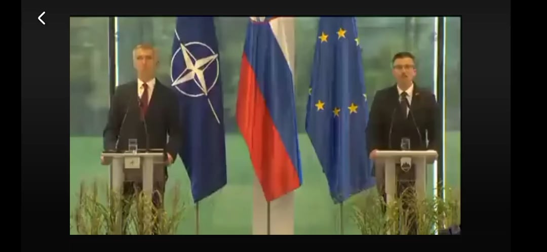 Da malo polepšam nedeljo, Šarec na srečanju z NATO: Gasilci so bili včasih pijanci, prevajalka: eeeeehh...