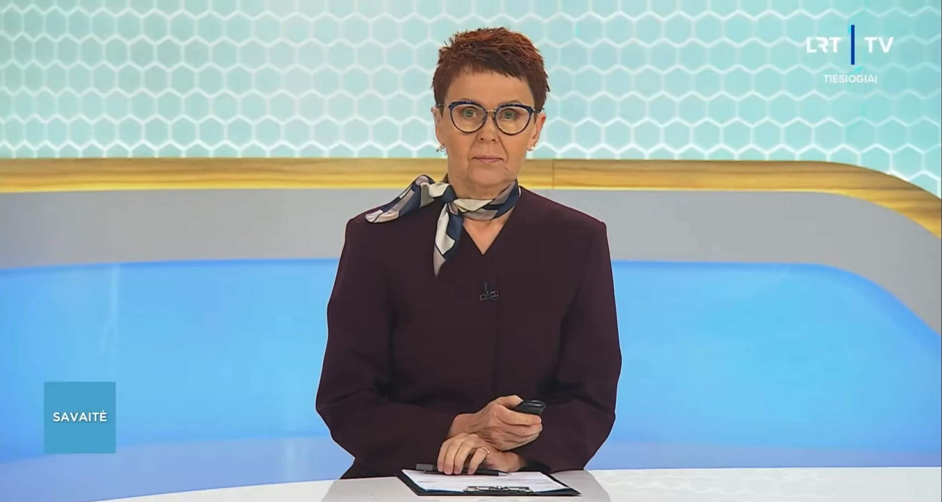 Apie galvos turinio deficitą