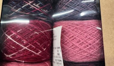 Cool Icelandic yarn