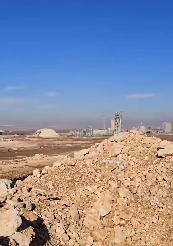 Kurdish terrorists and Syrian Army clashes Ayn al-Arab region near the border 26.01.2026