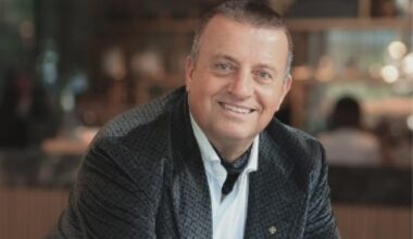 Pečečnik pohvalil vlado in odstopil z mesta prvega moža SBC