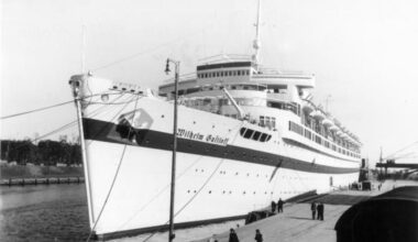 81 years ago, on 9:16 PM, Jan 30 1945, the German ship Wilhelm Gustloff sank after being torpedoed by a Soviet sub in the Baltic Sea. Carrying 10,000+ passengers, mostly refugees, it sank in an hour. Over 9,000 died including many children. The sinking is the deadliest maritime disaster in history.