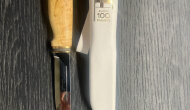 Got this knife as a gift