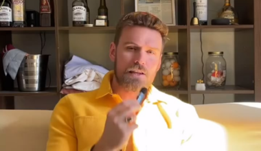 A guiri is "saving barrios" by going to a different bar each month and buying some drinks.