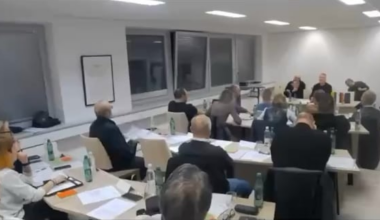 Svetnik na občinski seji v radencih udaril podžupana.