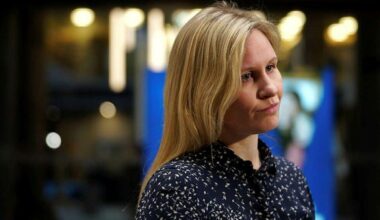 Spá blússandi verð­bólgu næstu mánuði