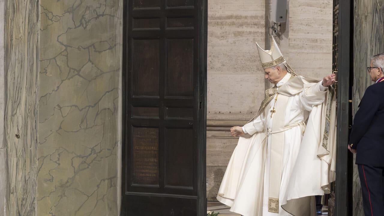 Termina il venticinquesimo Giubileo ordinario della Chiesa Cattolica, papa Leone XIV ha chiuso l'ultima Porta Santa