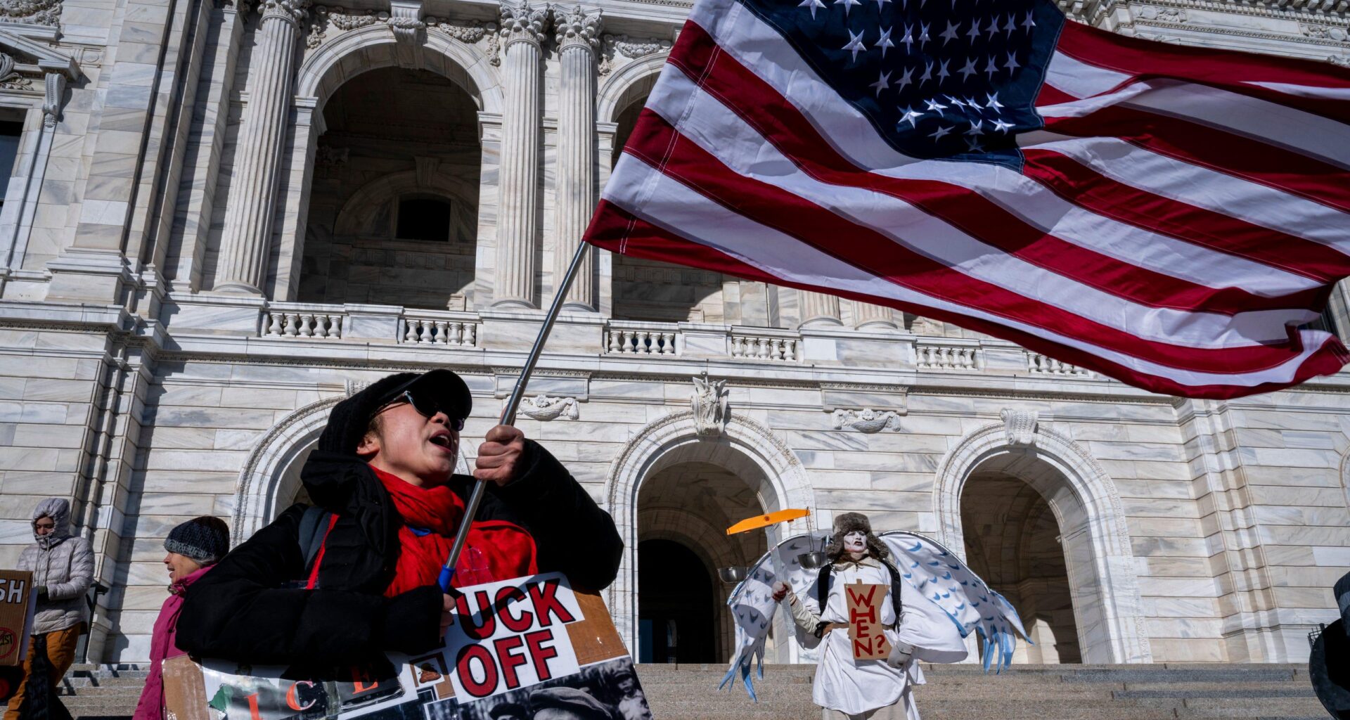 Germany warns travelers of 'violent clashes' in the US amid protests