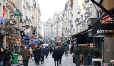 Titres de séjour, régularisations, demandes d’asile… les chiffres de l’immigration en France pour 2025