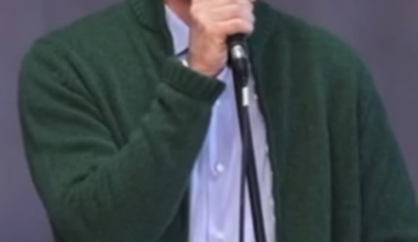 Most van kiragadott mondat vagy nincs, földesuram?