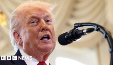 Trump collega le mire alla Groenlandia con la mancata vittoria del Nobel per la Pace.