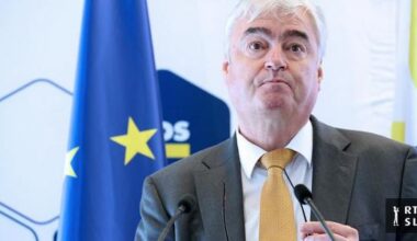 Zver potrdil, da bo imel v EPP-ju pol leta omejene določene funkcije