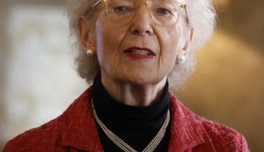 Mary Robinson calls for law to block fossil fuel investments flowing through Irish-based firms