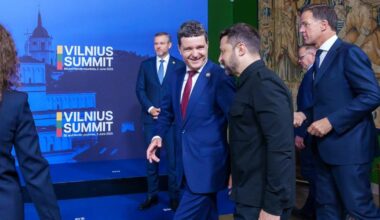 Volodimir Zelenski anunță că a vorbit cu Nicușor Dan despre proiecte energetice comune. „Este crucial să le realizăm pe toate”