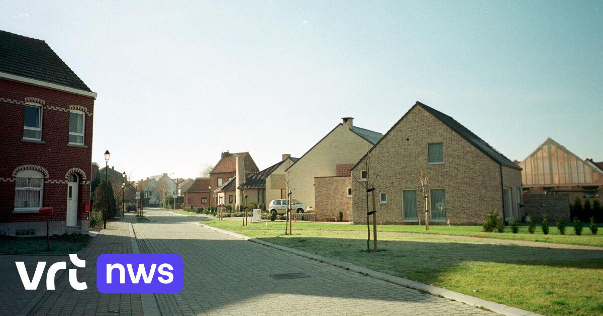 Kan bijbouwen in verkavelingswijken de woningsnood helpen oplossen? "Niet de bedoeling om woontorens te bouwen" | VRT NWS: nieuws
