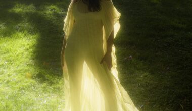 Hola gente! La cantautora asturiana Lorena Álvarez hará un AMA en nuestro subreddit el 13 de enero, si os interesa, estáis invitadxs a pasaros :)