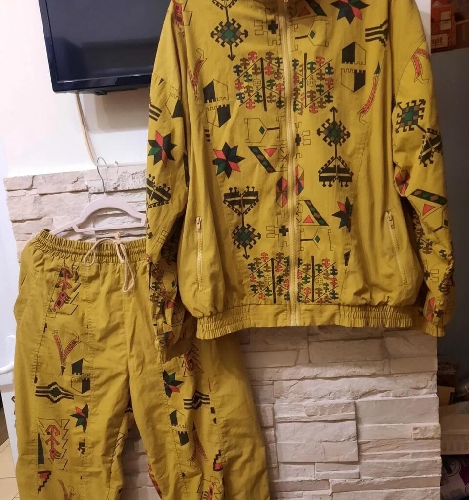 Do any of you know the manufacturer of this german jacket