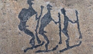 (Not OC) Stone carvings depicting neolithic karelians using skis to hunt prey like elk, catching up on hoards trudging in heavy snow. This is a real carving by finns from 4000-3000 BC! Swipe for more information
