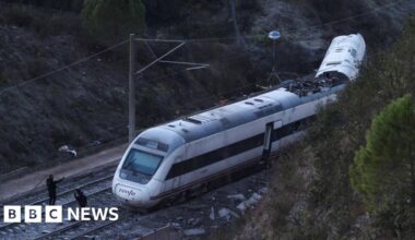 High-speed train crash in Spain kills at least 39