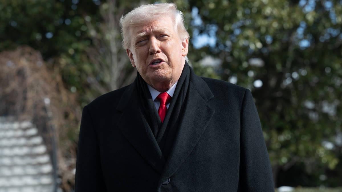 US plans to check tourists' social media accounts, including Brits, 'putting people off travel'