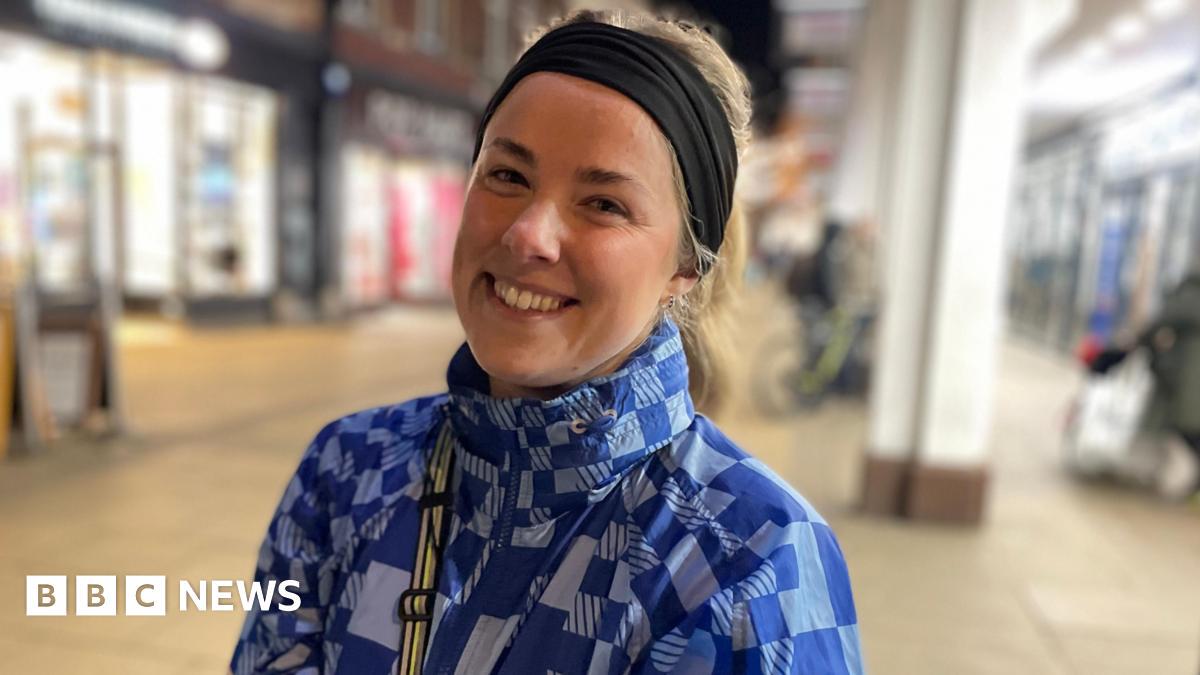 Women joggers 'prepare for the dangers men do not have to face'