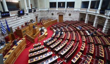 «Ο χρόνος τελειώνει»: Ανασχηματισμό έως και πρόωρες εκλογές «βλέπουν» στην ΝΔ - ΤΟ ΒΗΜΑ