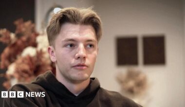 'I spoke to ChatGPT 8 times a day' - Gen Z's loneliness 'crisis'