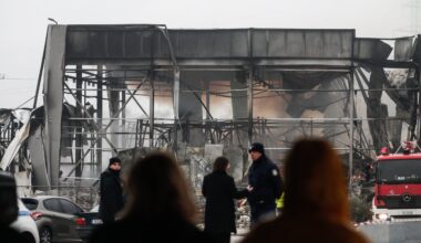 Τραγωδία στα Τρίκαλα: Εντοπίστηκε και η πέμπτη σορός στο εργοστάσιο «Βιολάντα» - Τα σενάρια για τα αίτια της έκρηξης