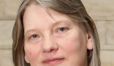 Mun sam­félags­miðla­bann skaða ung­lings­drengi?