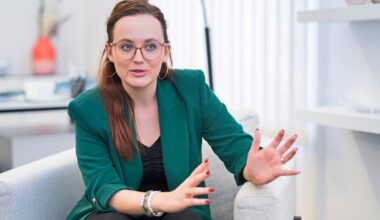 Ex-ÖVP-Politikerin Sachslehner ist neben Schütz neue "Exxpress"-Chefredakteurin