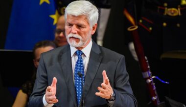 Český prezident dostal zvláštnu správu: Vraj ho vydiera vysokopostavený politik. Situácia je vážna | interez.sk