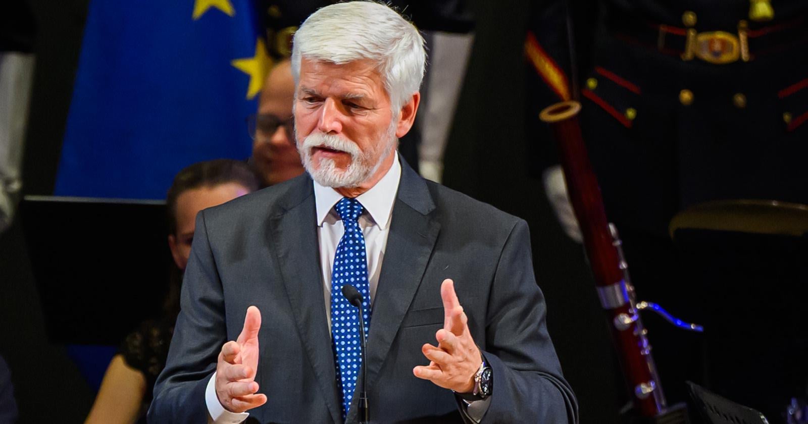 Český prezident dostal zvláštnu správu: Vraj ho vydiera vysokopostavený politik. Situácia je vážna | interez.sk