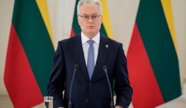 Nausėda: Lietuva su NB8 svarstys prisijungti prie Trumpo Taikos tarybos