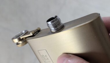 J****a EU i njihovi neodvojivi čepovi