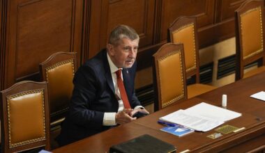 Macinka a motoristé jsou tak otřesní, že Babiš vedle nich půsoí jak Alfa