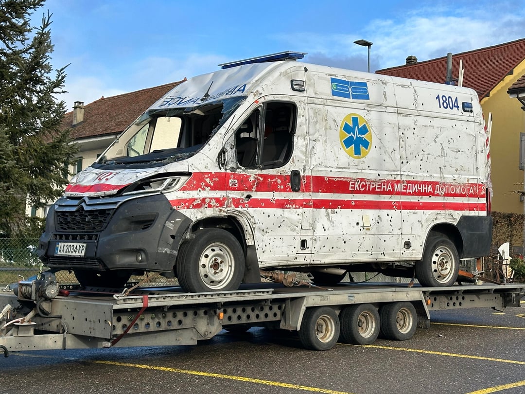 Just drove past this. Had to reverse for a double take