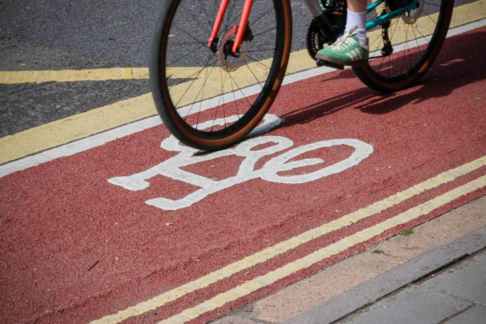 “I blindly get on the bike every time and just hope I get home alive”: Drogheda Mayor says “car-centric” cycle lane cuts are impeding road safety plans and putting cyclists in danger