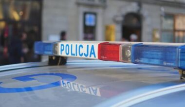 W sieci groził wicepremierowi. Miał koktajle Mołotowa i broń