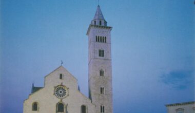 L'Italia in cartolina – Trani (BT) / (BA)